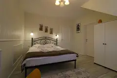 ZODIA CRAIULUI Marigold Room