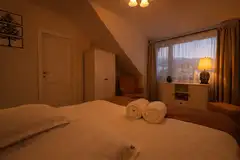 ZODIA CRAIULUI Marigold Room