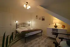 ZODIA CRAIULUI Royal Peak Room